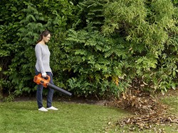 AKU puhalnik za listje Black&Decker 18V, 2,0Ah