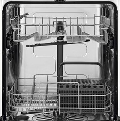 Vgradni pomivalni stroj Electrolux EEA27200L