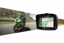Navigacija GPS NAVITEL G590 MOTO, za motoriste, 5-palčni zaslon, baterija, črna