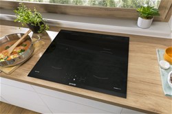Indukcijska kuhalna plošča Gorenje GI6421BC