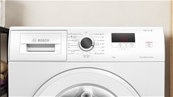 Pralni stroj Bosch WGE02200BY
