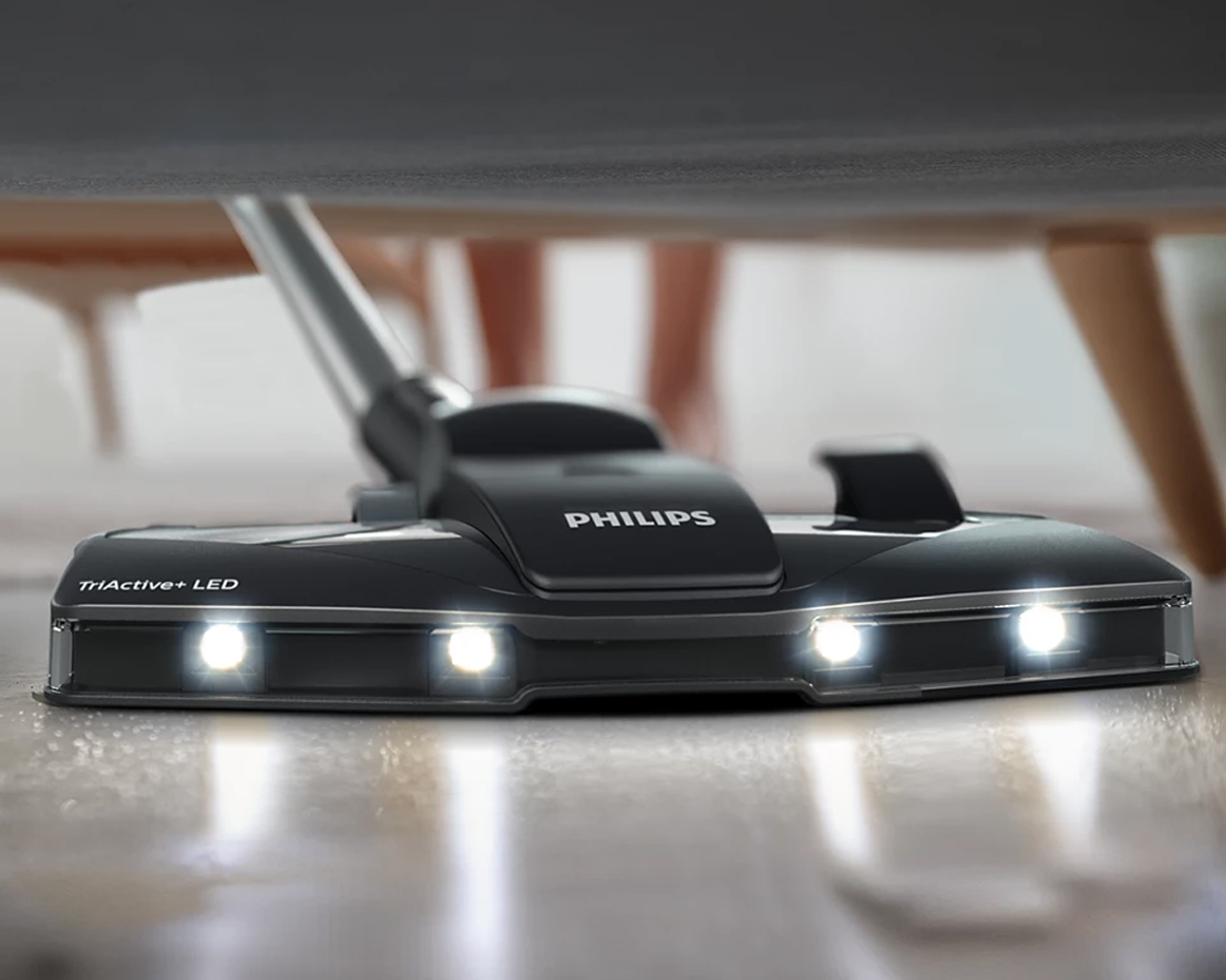 Zmogljiv sesalnik z vrečko Philips XD8152/12 Performer LED serije 8000