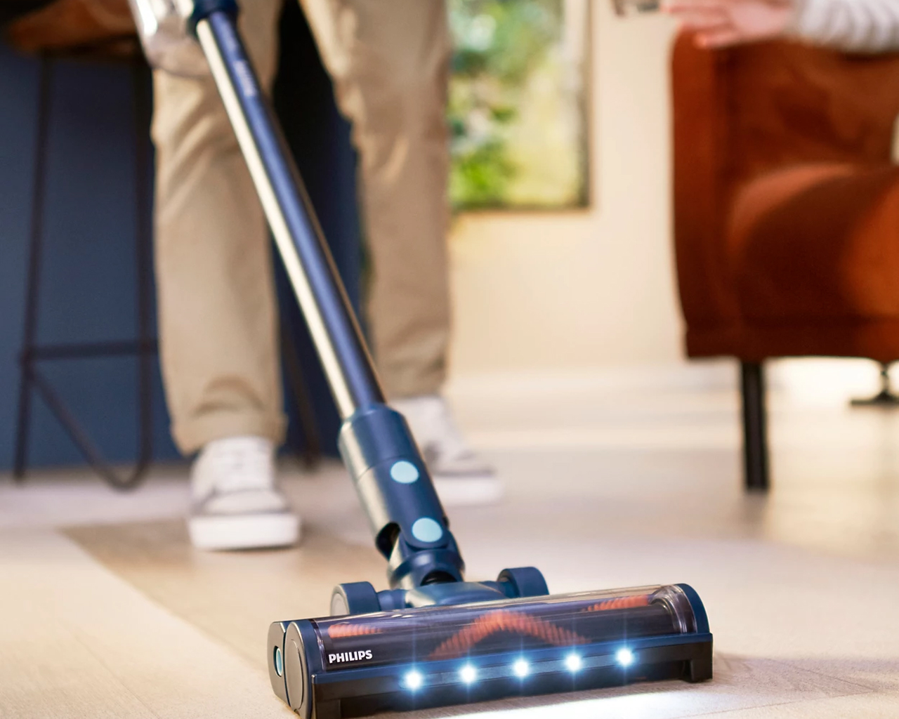 Pokončni brezžični sesalnik Philips XC5141/01 serija 5000 Pet