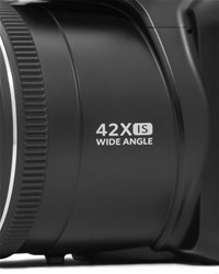 Digitalni fotoaparat Kodak Pixpro Astro Zoom AZ425, črna