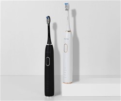 Sonična električna zobna ščetka MANTA SonicProtect PRO,  5 nastavkov, črna