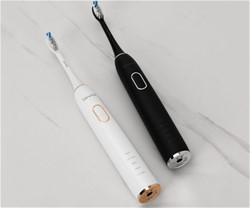 Sonična električna zobna ščetka MANTA SonicProtect PRO,  5 nastavkov, bela