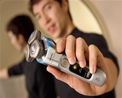 Philips XP9404/46 i9000 Prestige električni brivnik za mokro in suho britje