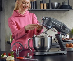 Kuhinjski robot MANTA LOVIO LVSTM03P ChefMaster, 1800W, 6.5L, 10 hitrosti, siv