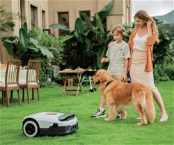 Robotska kosilnica ANTHBOT GENIE 600E, brez žice, 900m2, RTK GPS, 3DVision, APP