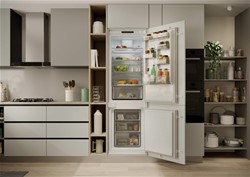 Vgr. kombiniran hladilnik CANDY ECNBQL3518EV