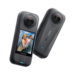 Akcijska kamera Insta360 X4 Air Starter Bundle