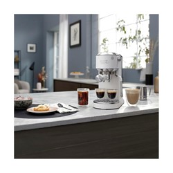 Ročni espresso kavni aparat Dedica Duo (Cold Brew) De'Longhi EC890.WI